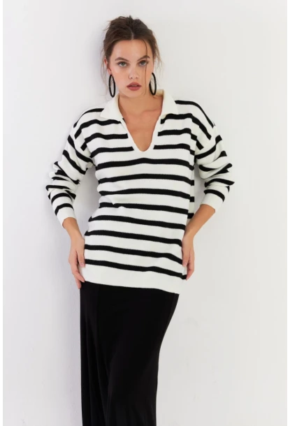 Kadın Ekru-Siyah Polo Yaka Çizgili Triko Kazak SE01
