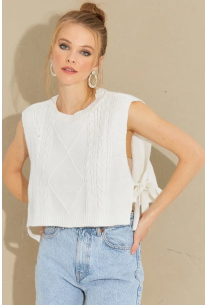 Kadın Ekru Yanları Bağlamalı Süveter YV210