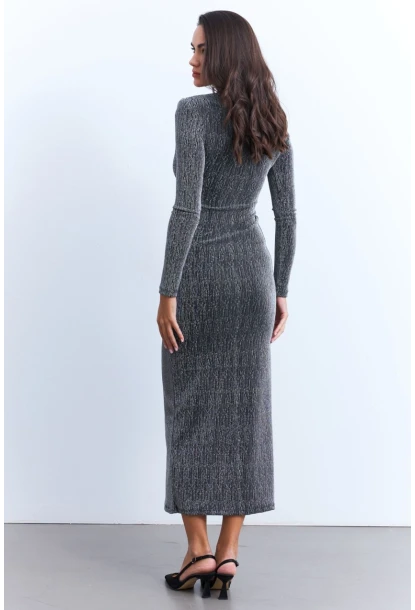 Kadın Gümüş Rengi Omuzları Vatkalı Simli Şık Midi Elbise MON139