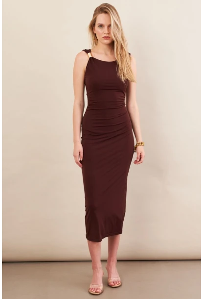Kadın Kahverengi Aksesuarlı Büzgülü Midi Elbise İRE102