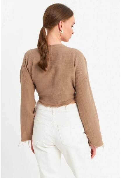 Kadın Kahverengi Müslin Crop Bluz PC20700