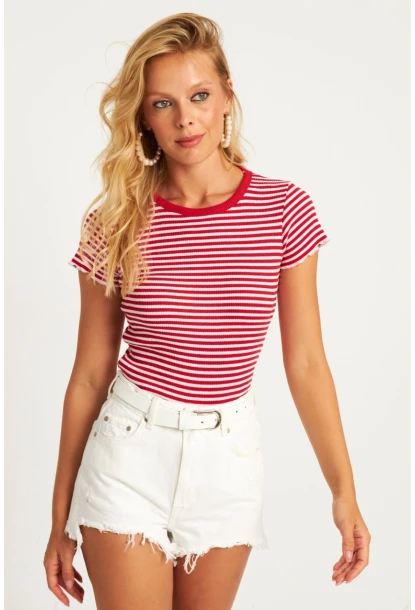 Kadın Kırmızı-Beyaz Çizgili Bluz XL2005