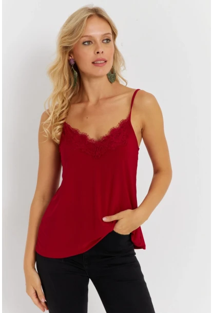 Kadın Kırmızı Dantelli Atlet AYD353