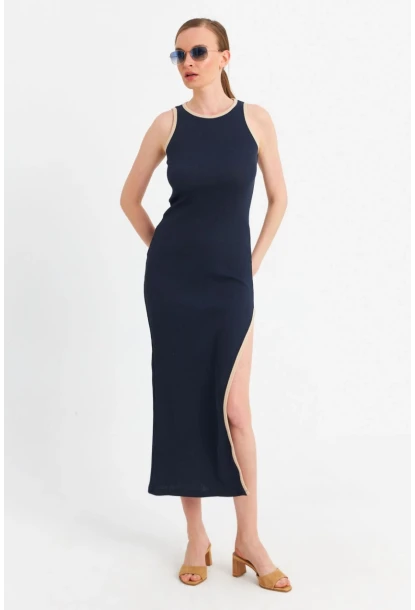 Kadın Lacivert Kontrast Biyeli Yırtmaçlı Maxi Elbise OR2087