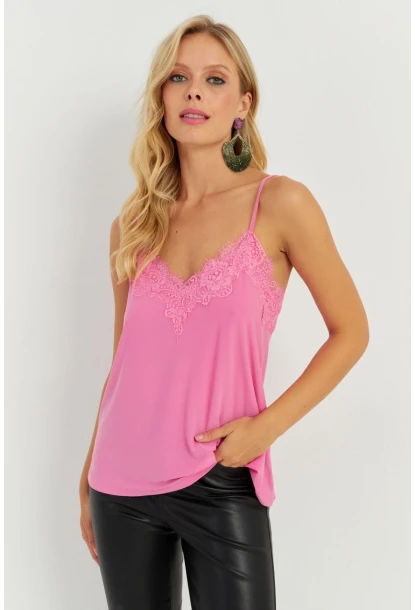 Kadın Pembe Dantel Detaylı Atlet AYD265