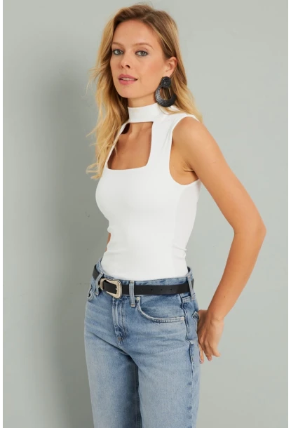 Kadın Pencereli Bluz Beyaz AYD275