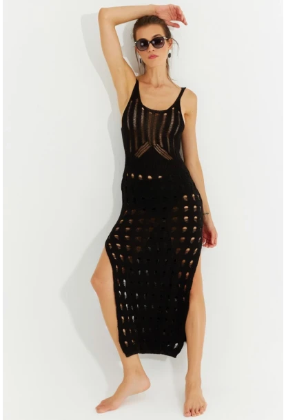 Kadın Siyah Ajurlu Triko Maxi Elbise SF2504