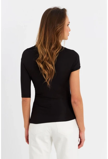 Kadın Siyah Aksesuarlı Bluz EY3074