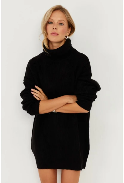 Kadın Siyah Balıkçı Yaka Triko Tunik KZ2504