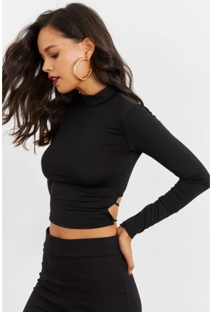 Kadın Siyah Beli Açık Crop Bluz GÇ115