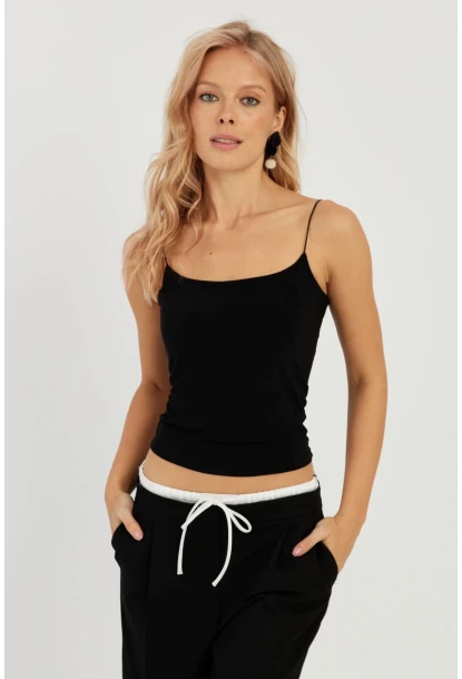 Kadın Siyah-Beyaz İkili İp Askılı Bluz GÇ158