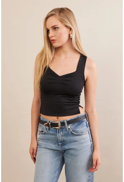 Kadın Siyah Büzgülü Bluz FLU325