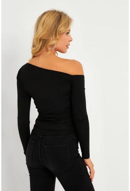 Kadın Siyah Drapeli Bluz B5004
