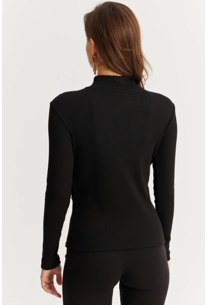 Kadın Siyah Düğme Detaylı Kaşkorse Bluz EY2927