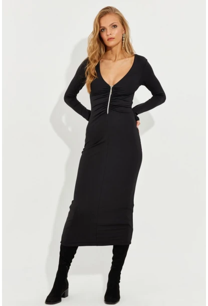 Kadın Siyah Fermuarlı Büzgülü Midi Elbise EY2578