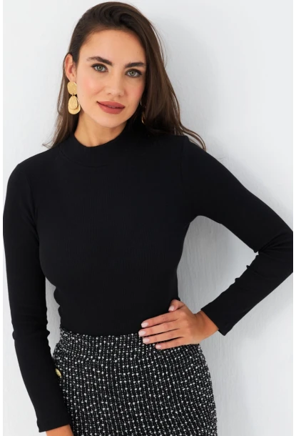 Kadın Siyah Kaşkorse Basic Bluz AYD389