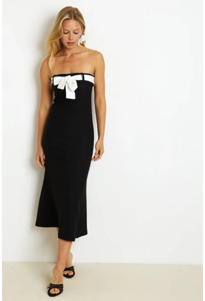 Kadın Siyah Kontrast Kemerli Maxi Elbise EY2826