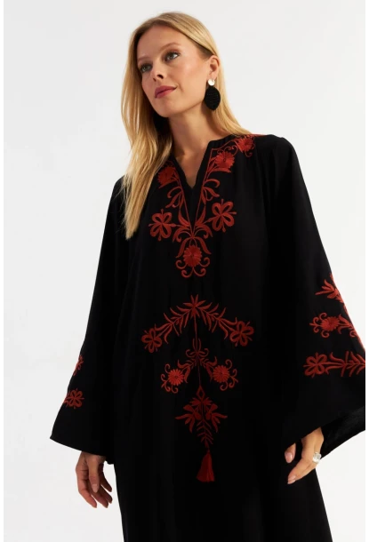 Kadın Siyah Nakışlı Maxi Elbise ALO14