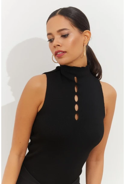 Kadın Siyah Önü Damla Kolsuz Triko Bluz YV112
