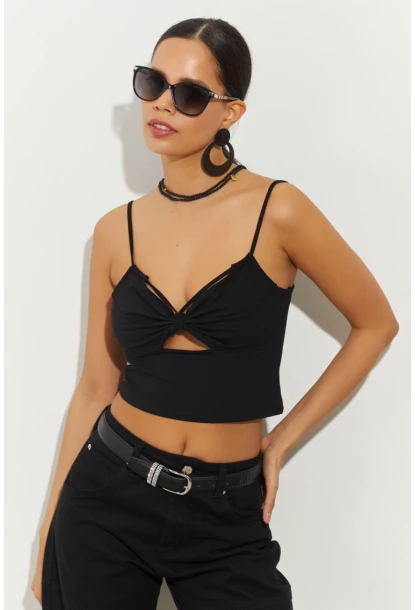 Kadın Siyah Pencereli Crop Bluz B2441