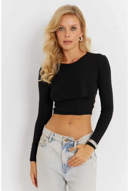 Kadın Siyah Sırt Detaylı Crop Bluz CG365