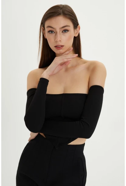 Kadın Siyah Sırt Fermuarlı Crop Bluz B518