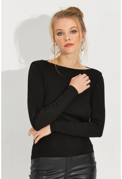 Kadın Siyah Sırtı Açık Bluz EY2594
