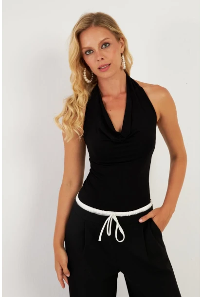 Kadın Siyah Sırtı Açık Çıtçıtlı Body LPP1295