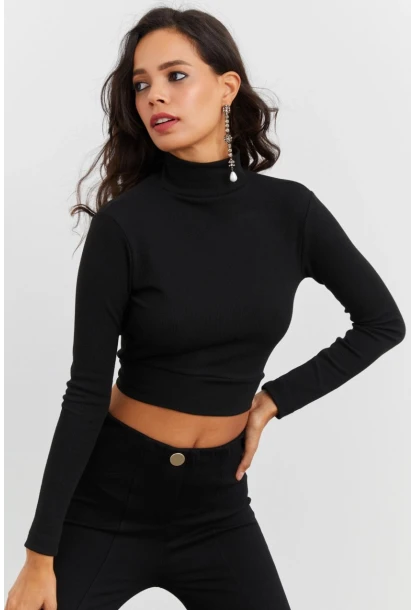 Kadın Siyah Sırtı Açık Crop Bluz EY1512