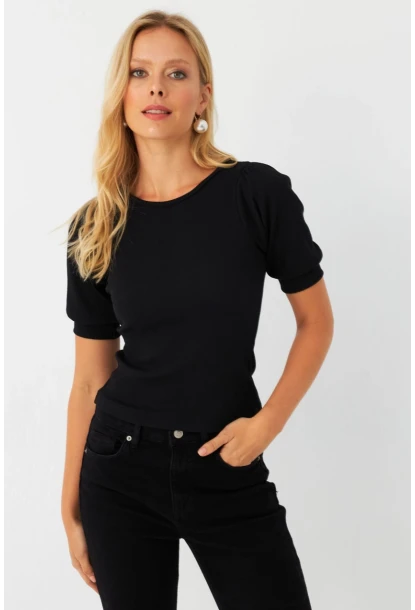 Kadın Siyah Sırtı Fiyonklu Kaşkorse Bluz EY2996