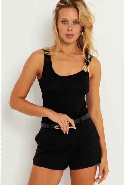 Kadın Siyah Tokalı Bluz EY2811