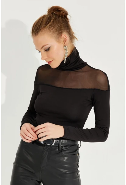 Kadın Siyah Tül Detaylı Balıkçı Bluz MEY2607