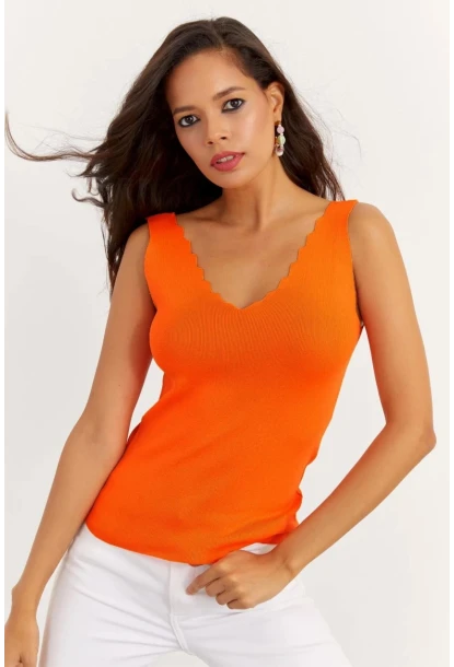 Kadın Siyah-Turuncu İkili Merdiven Yaka Triko Bluz YV123