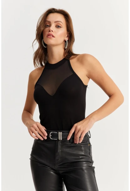 Kadın Siyah Üstü Tül Halter Yaka Bluz EY2922