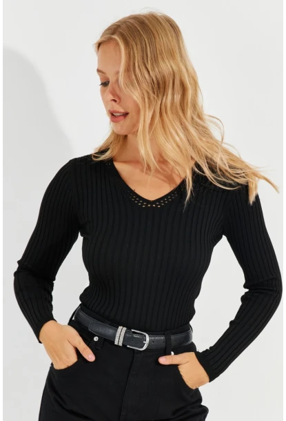Kadın Siyah V Yaka Fitilli Triko Bluz SMT216