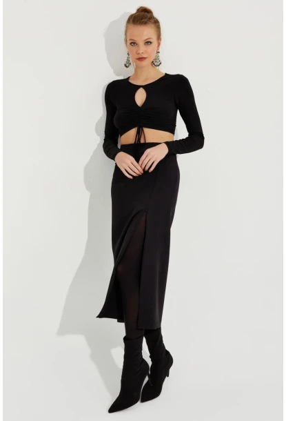 Kadın Siyah Yırtmaçlı Fermuarlı Midi Etek YEL221370