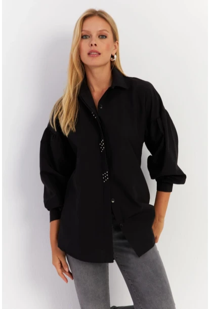 Kadın Siyah Zımbalı Gömlek MASF08