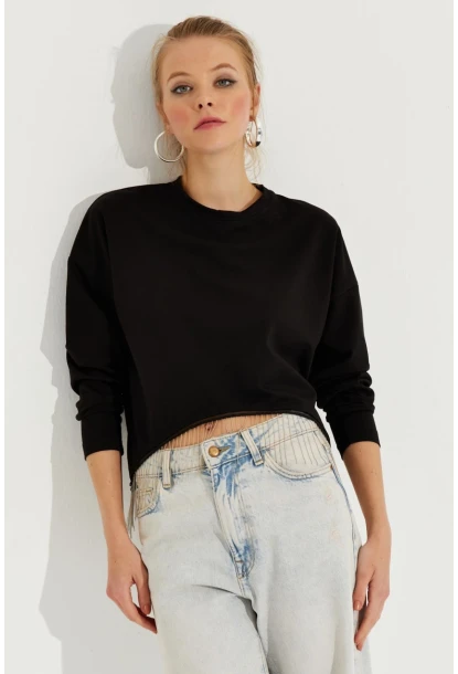 Kadın Siyah Zincirli Asimetrik Sweatshirt EY2664