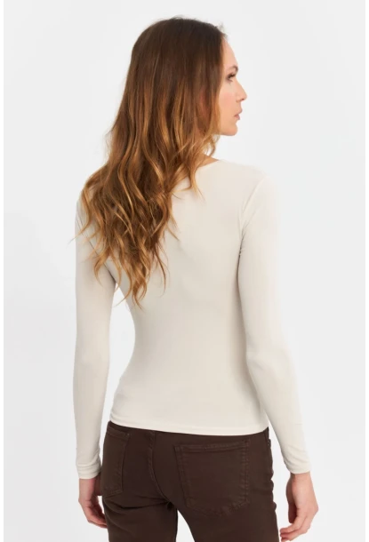 Kadın Vanilya Pencereli Aksesuarlı Bluz SB3046