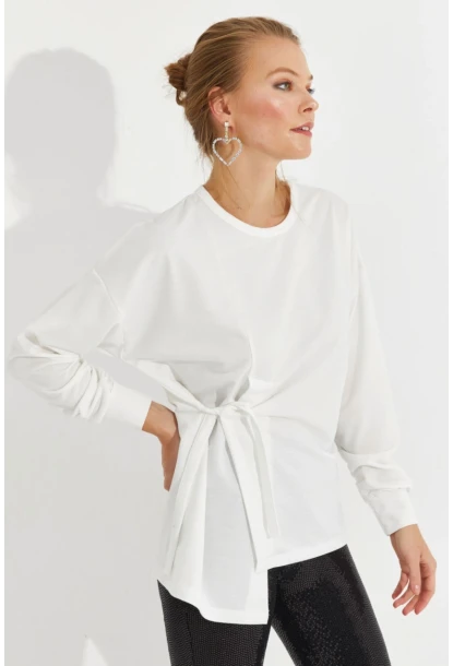Kadın Beyaz Bağlamalı Sweatshirt Yİ2493