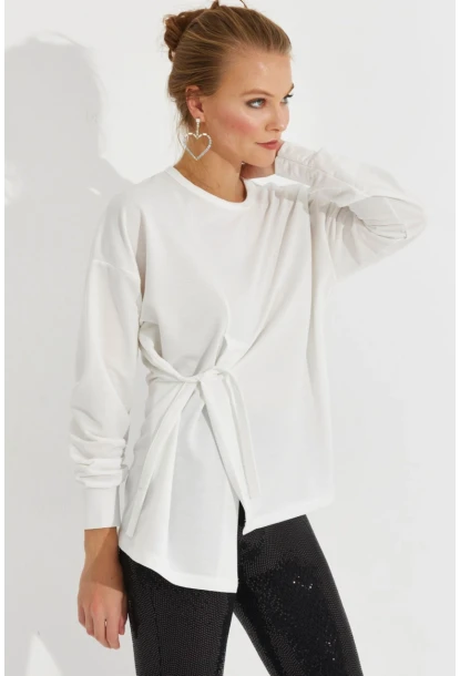 Kadın Beyaz Bağlamalı Sweatshirt Yİ2493