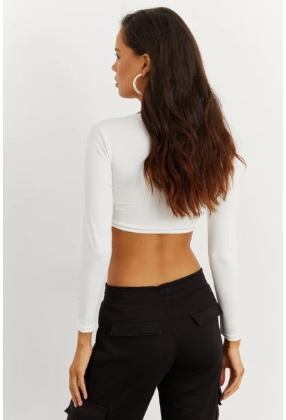 Kadın Beyaz Crop Bluz CG261