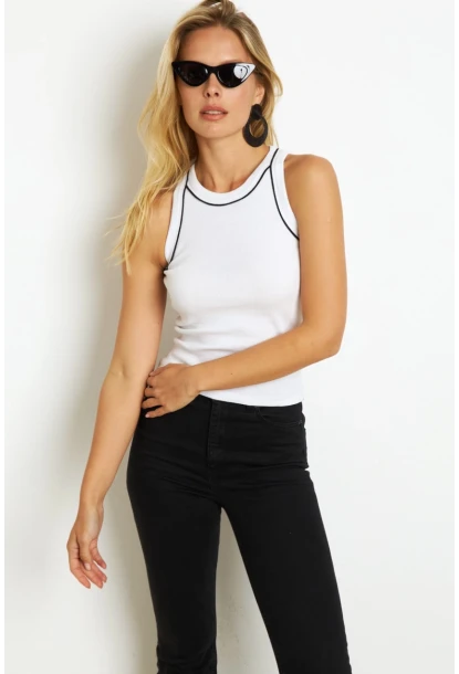 Kadın Beyaz Halter Yaka Kaşkorse Bluz AYD326