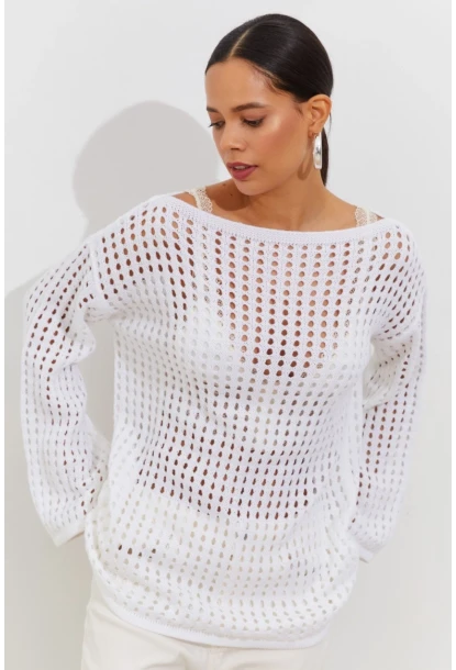 Kadın Beyaz İspanyol Kol Ajurlu Triko Uzun Bluz SMT198