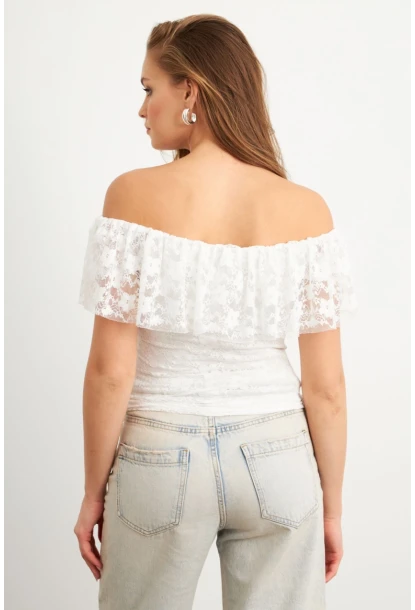 Kadın Beyaz Madonna Yaka Dantel Bluz MTK13549