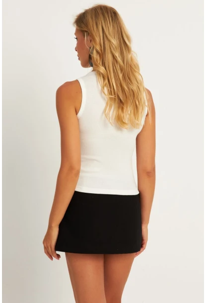 Kadın Beyaz Nakışlı Kaşkorse Bluz MK17