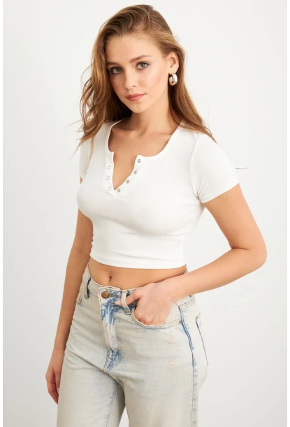 Kadın Beyaz Önü Düğmeli Basic T-Shirt TOP07