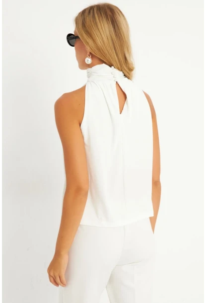 Kadın Beyaz Sırtı Düğmeli Bluz ELT3963