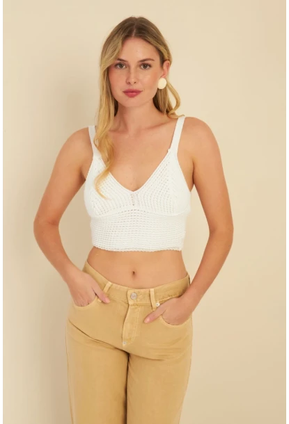 Kadın Beyaz Triko Crop Bluz KZ2507