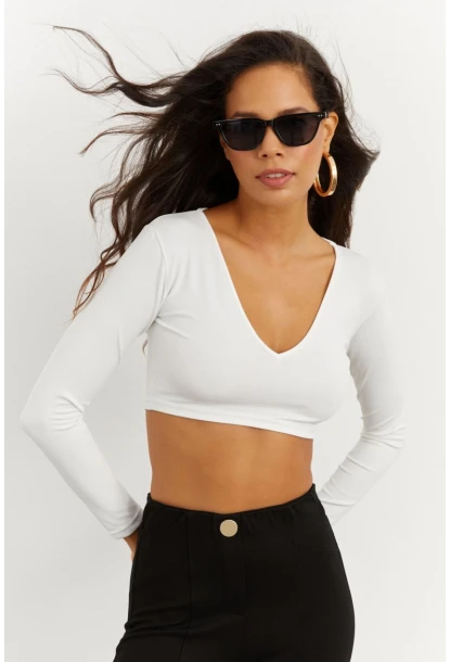 Kadın Beyaz V Yaka Crop Bluz CG265